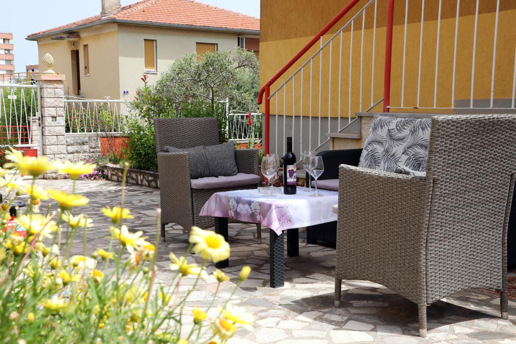 Apartman Modry Pula Exterior photo