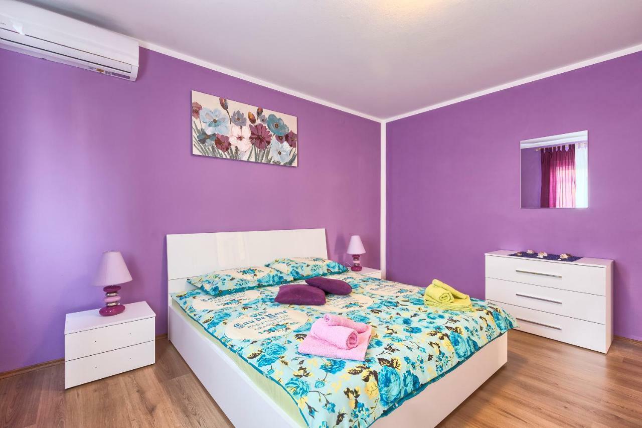 Apartman Modry Pula Exterior photo