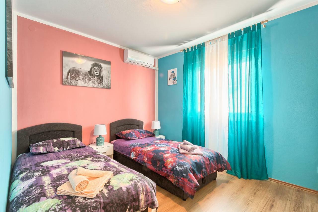 Apartman Modry Pula Exterior photo